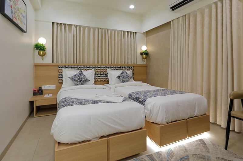 Silver room - hotels near Rajasthan hospital Ahmedabad